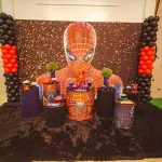 Spiderman in corsia a Borgo Trento: Mattia Villardita porta sorrisi ai bambini ricoverati