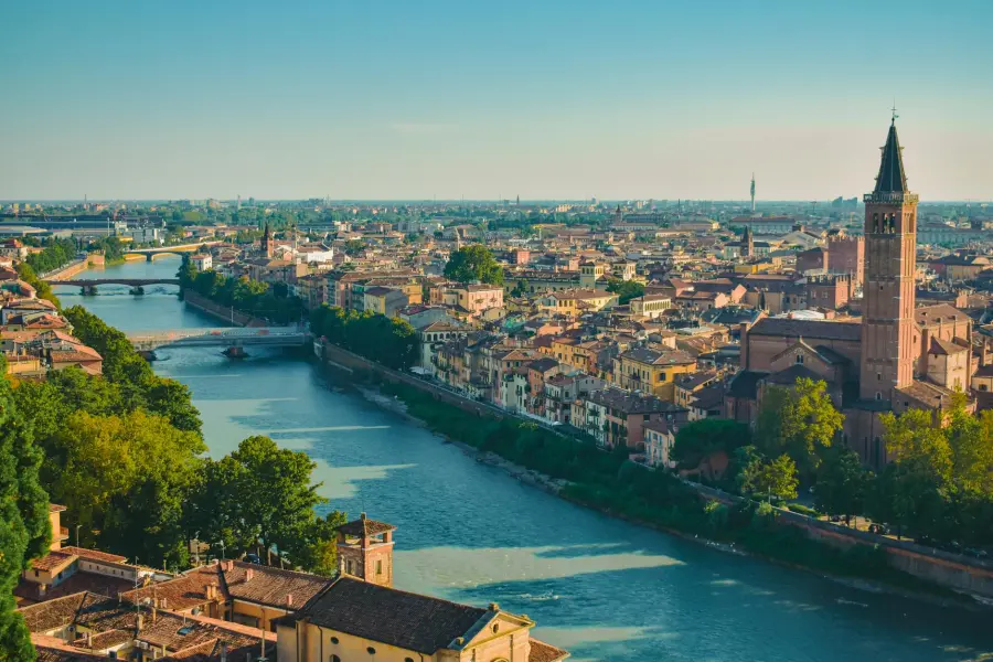 Verona, al via il restauro della statua di San Michele