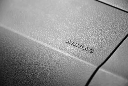 Italia, airbag Takata: obblighi per officine dal 17 luglio
