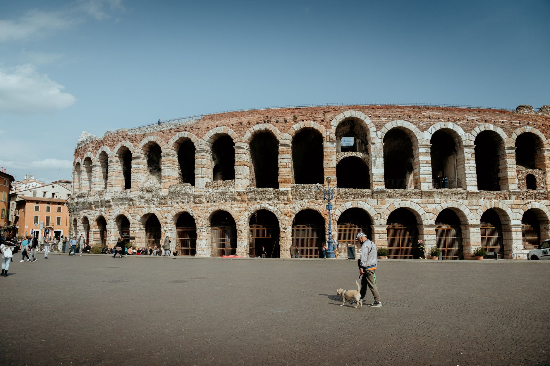 Verona, Turandot: debutta il costume di plastica riciclata