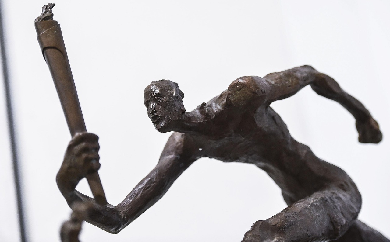 PASSAGGIO DELLA FIAMMA OLIMPICA A VERONA: IL SINDACO RINGRAZIA FORZE DELL’ORDINE, PROTEZIONE CIVILE E VOLONTARI