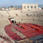 La Bohème torna all’Arena di Verona: appuntamento il 3 luglio 2026 tra musica, scena e agevolazioni